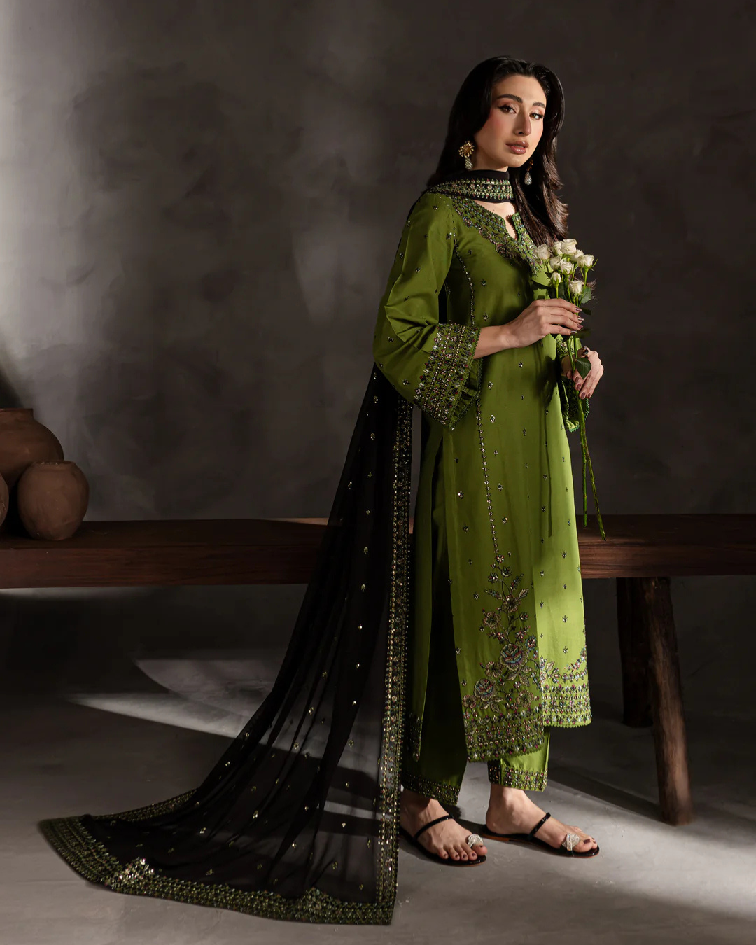 Green Linen Embroidered Women’s 3-Piece Stitched Suit