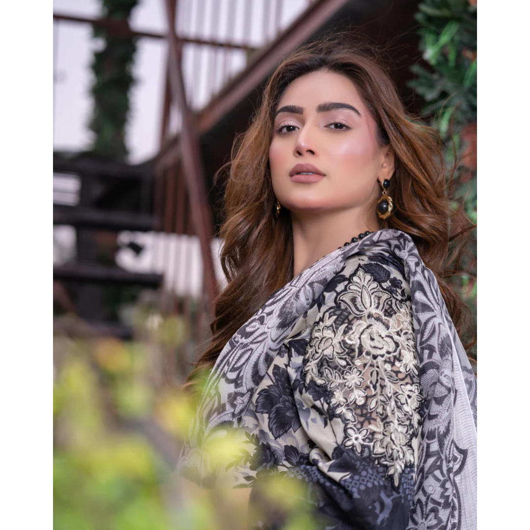 Grey Lawn 3-Piece Digital Printed  Shirt with Flapper Cord & Organza Dupatta Set