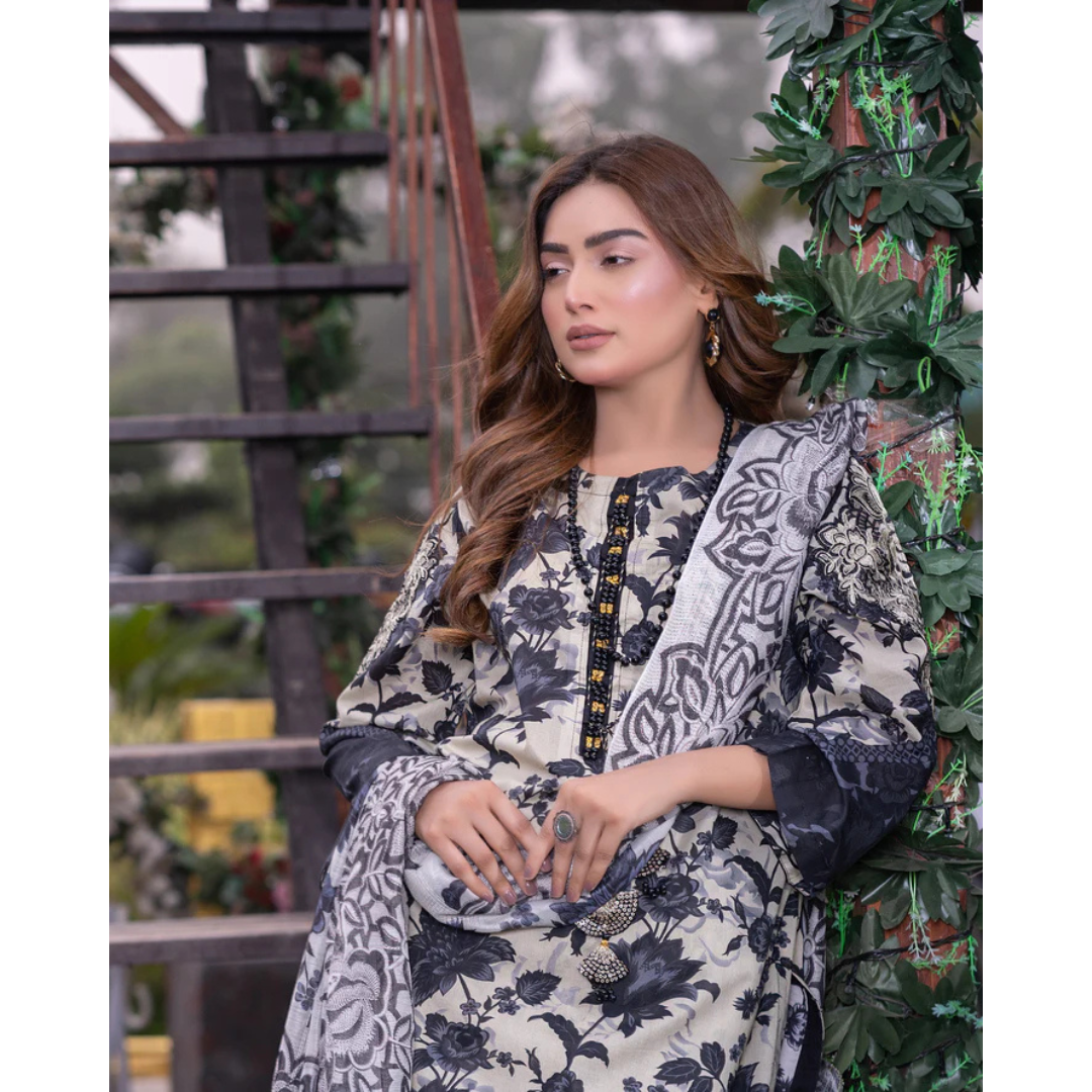 Grey Lawn 3-Piece Digital Printed  Shirt with Flapper Cord & Organza Dupatta Set